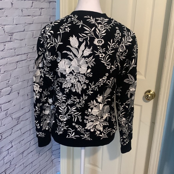 D&G Funeral Family Sweater - Picture 10 of 13